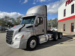 2022 Freightliner CASCADIA 116