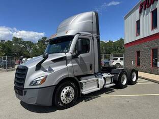 2022 Freightliner CASCADIA 116