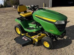 2015 John Deere X324