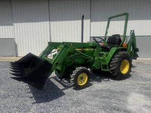 1999 John Deere 790