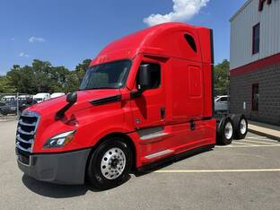 2022 Freightliner CASCADIA 126