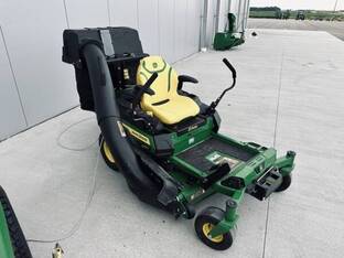 2025 John Deere Z320R