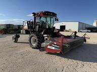 2021 MacDon Industries M1240