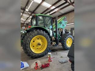 2022 John Deere 6140M