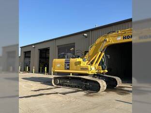 2022 Komatsu PC240 LC-11