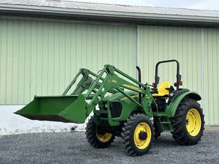 2005 John Deere 5425