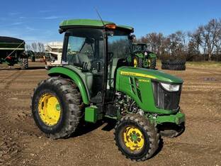2019 John Deere 4066R
