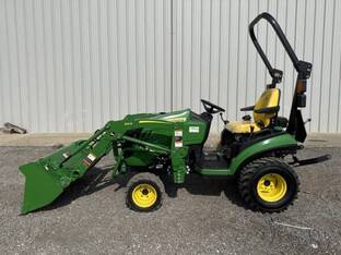 2023 John Deere 1025R