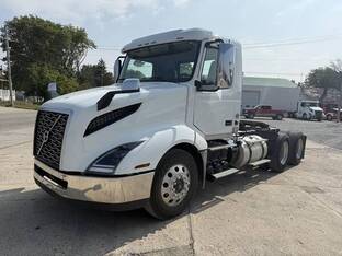 2018 Volvo VNL64T300