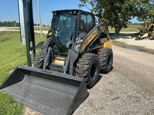 2025 New Holland L334