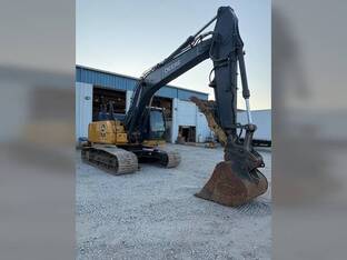 2023 John Deere 210 P-TIER