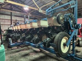 2013 Kinze 3600