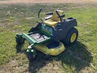 2014 John Deere Z425