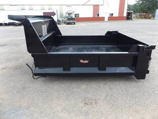 2015 Rugby Mfg 8.33 FT