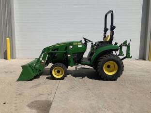 2022 John Deere 2032R