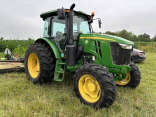 2023 John Deere 6120E Cab