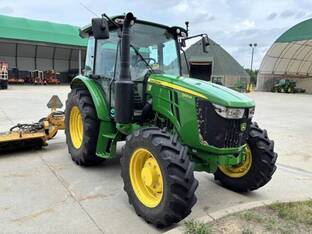 2023 John Deere 5105M