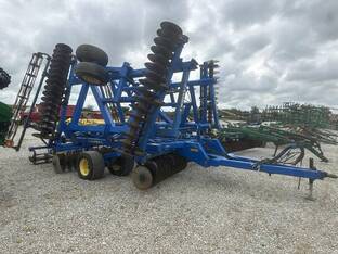 2012 Landoll 7431-33