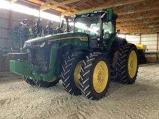 2025 John Deere 8R 340