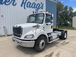 2013 Freightliner BUSINESS CLASS M2 112