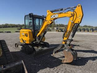 2024 JCB 35Z-1