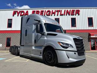2026 Freightliner CASCADIA 126