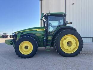 2024 John Deere 8R 340