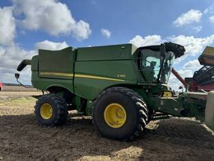 2022 John Deere S780