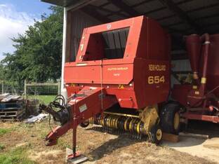 1998 New Holland 654