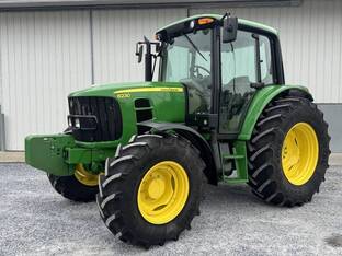 2012 John Deere 6230