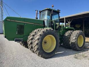 1995 John Deere 8570
