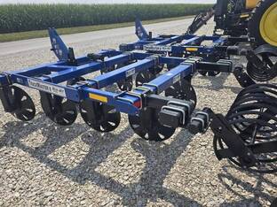 2025 Blu-Jet TRACKMASTER II