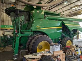 2012 John Deere S660