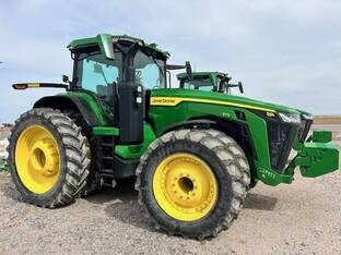 2023 John Deere 8R 370