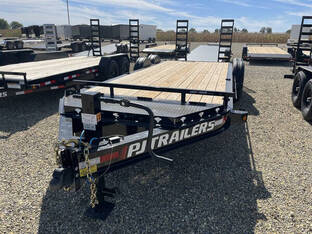 2026 PJ 7'X17'+3' 15.4K Voyager Equipment Traile