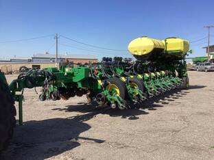 2024 John Deere 1775NT