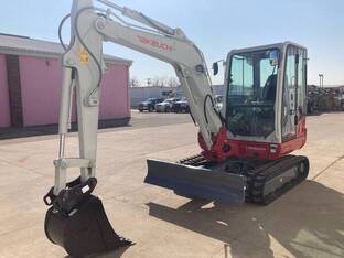 2024 Takeuchi TB240