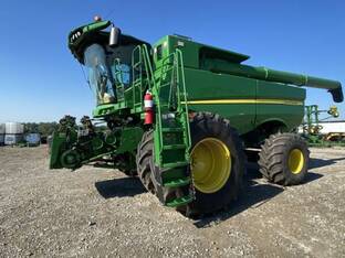 2018 John Deere S770