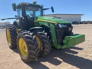 2023 John Deere 8R 370