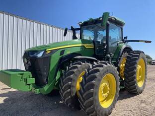 2023 John Deere 8R 370