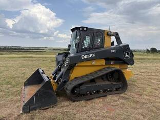 2023 John Deere 331G