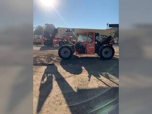 2014 JLG G6-42A