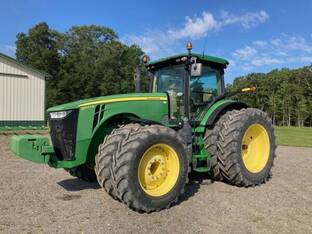 2017 John Deere 8370R