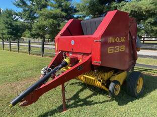 New Holland 638