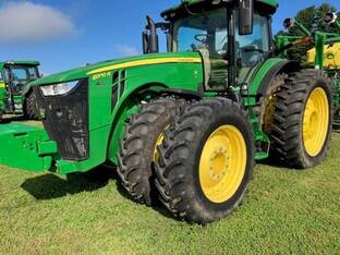 2023 John Deere 8R 370