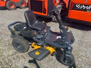 2025 Cub Cadet ZTS142