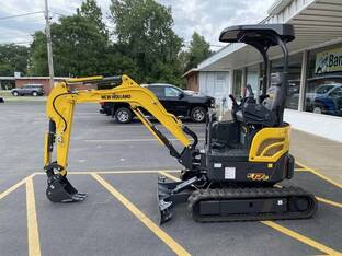 2025 New Holland E17C