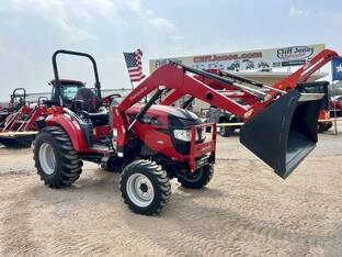 2025 Mahindra 1600 Series 1640 HST 4WD