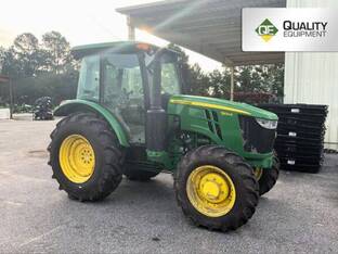 2022 John Deere 5100E