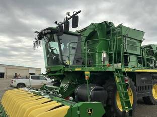 2019 John Deere CS690